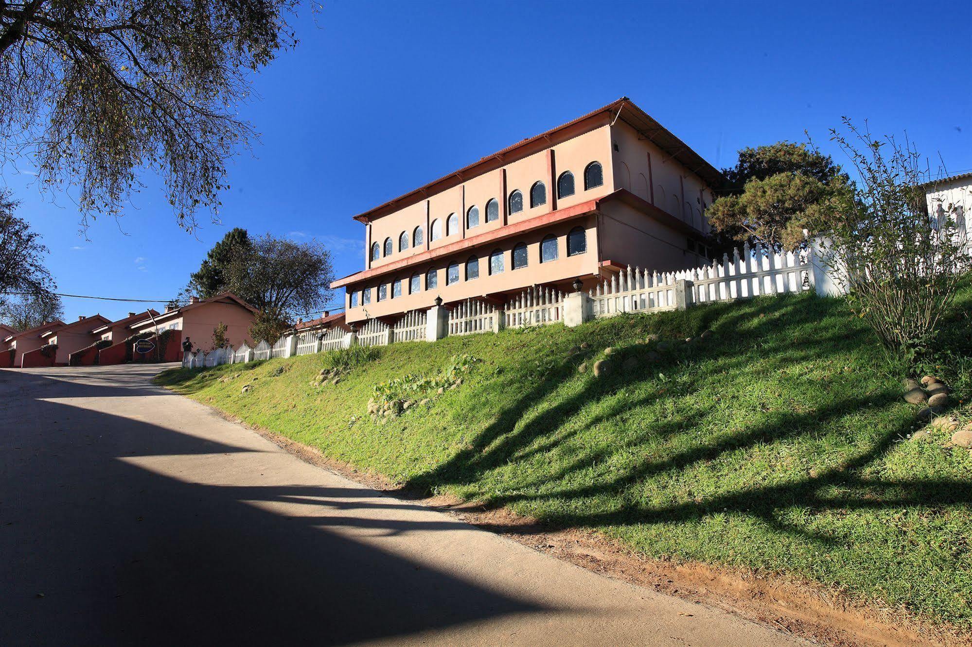 Hotel Lakeview Ooty Exterior foto